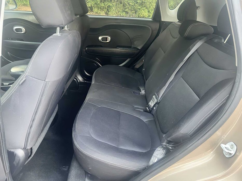 Kia Soul      2015