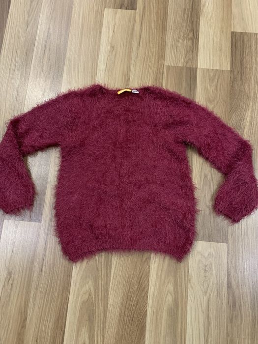 Sweterek rozm 122/128