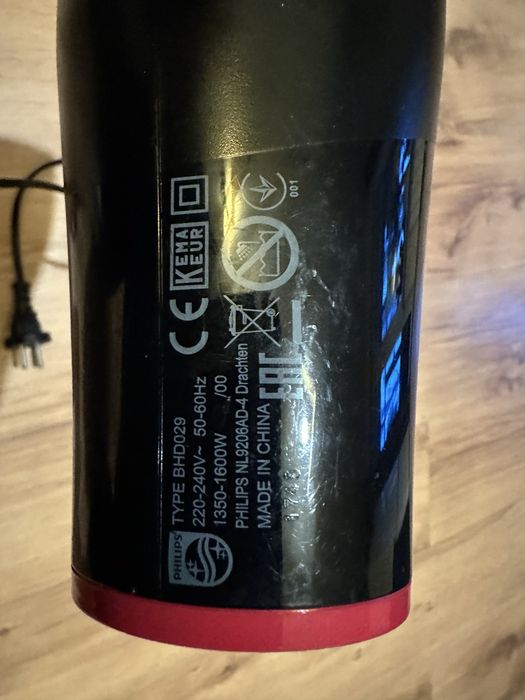 Фен для волосся філіпс DryCare Essential IONIC потужність 1600 / 2100W