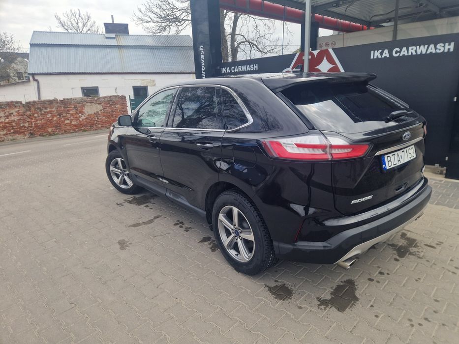 2019 ford edge sel