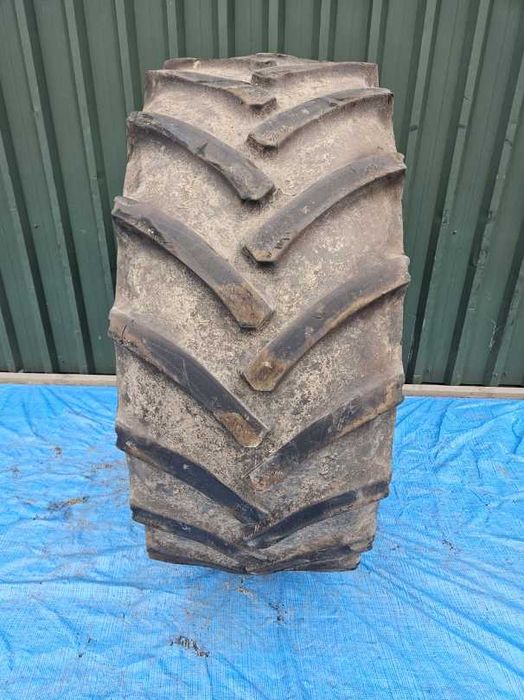 Opona Continental 600/65 - R 34 Contract 600/65r34 Ac 65