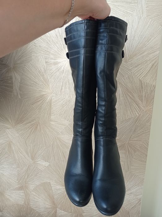 Сапоги жен38р! ботиночки женские(37р)