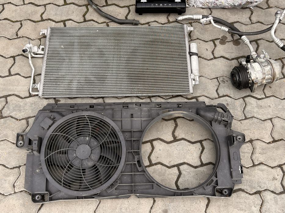 Кондиціонер комплект Mercedes Sprinter W907 W910 OM651 OM654