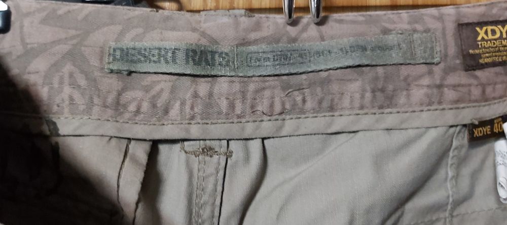 Calções tamanho 38 e 40 de marca