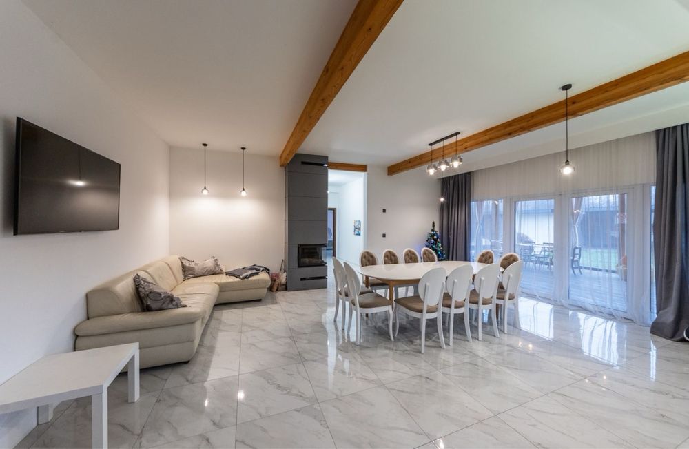 Подобова оренда будинок біля м. Лівобережна 149кв.м Є світло