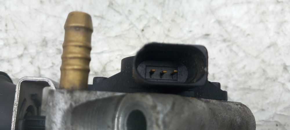 Coletor de admissão VOLKSWAGEN Golf V (1K1)