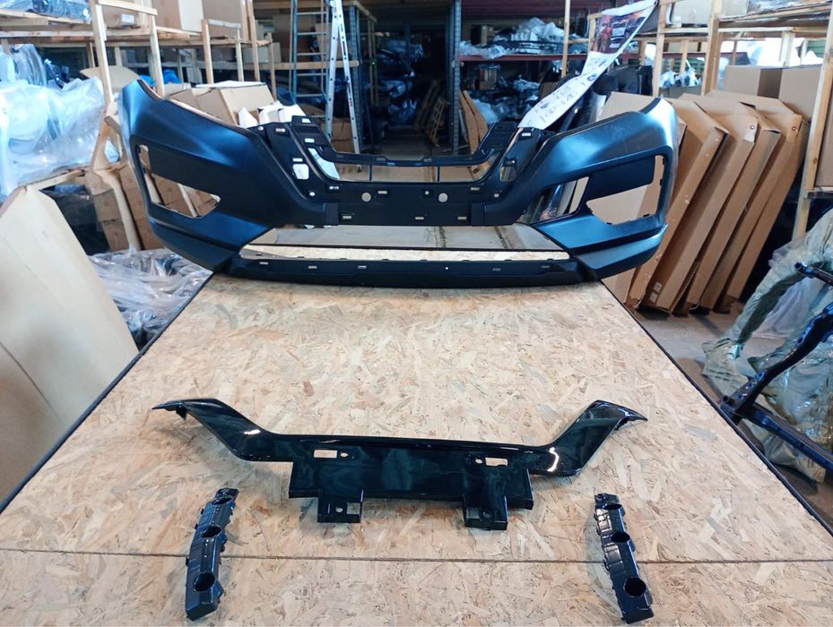 Задній бампер Nissan Rogue T32 .Бампер задній  Nissan X-Trail T32