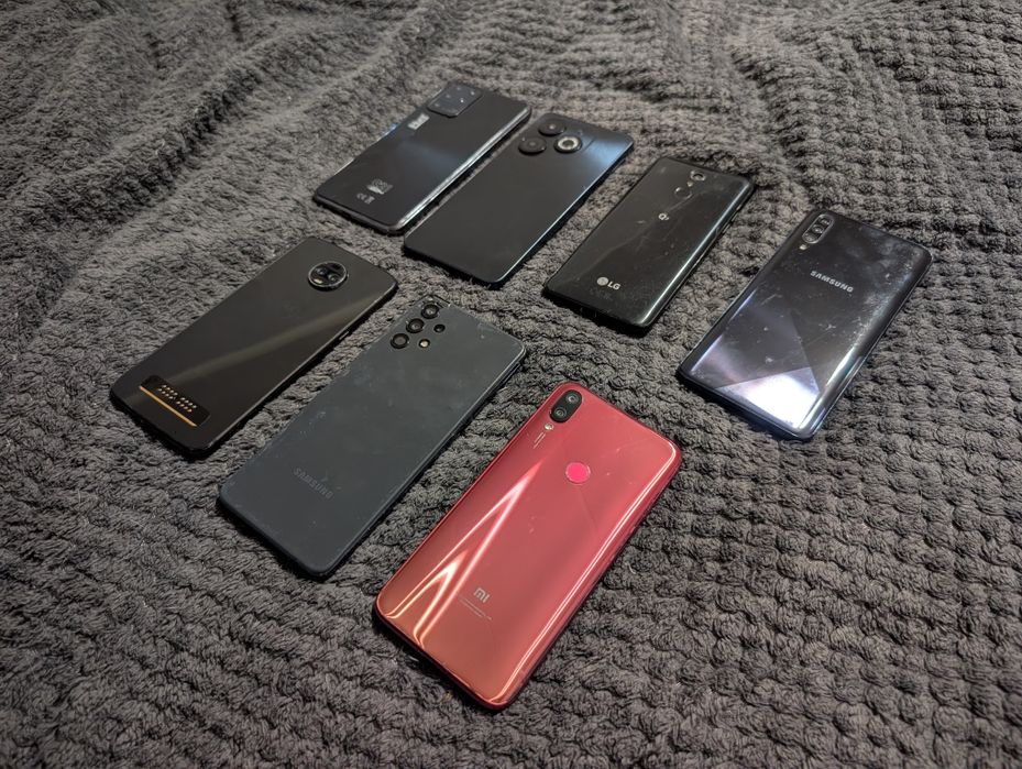 Samsung A325F 128 Gb на запчастини