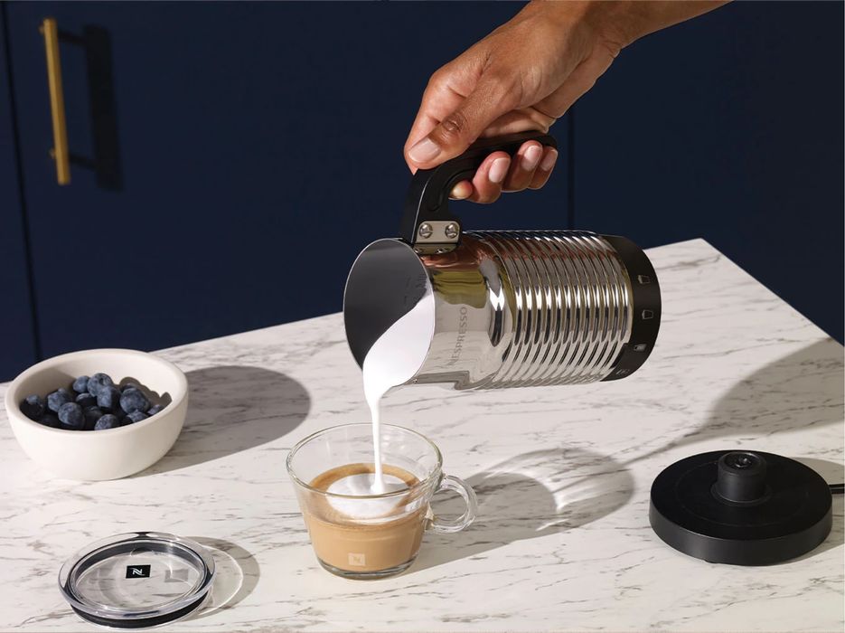 Spieniacz do mleka nespresso aeroccino 4