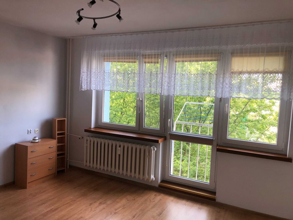 Kawalerka (31 m2) w centrum Retkini - BEZPOŚREDNIO