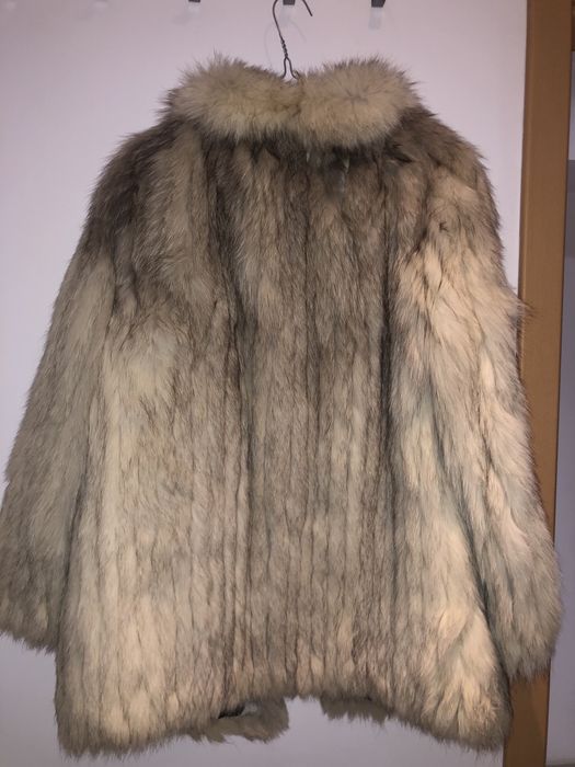 Futro białe długie mięciutkie kołnierz