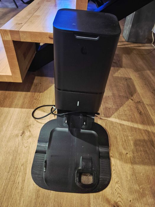 Roomba i7+ stan bardzo dobry
