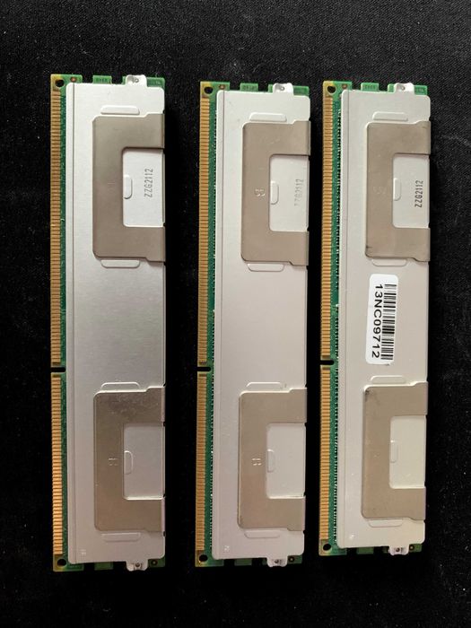 Серверная оперативная память Samsung DDR3 4GB 1600 МГц