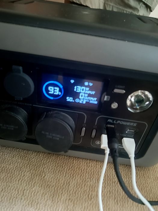 зарядна станція allpowers r600