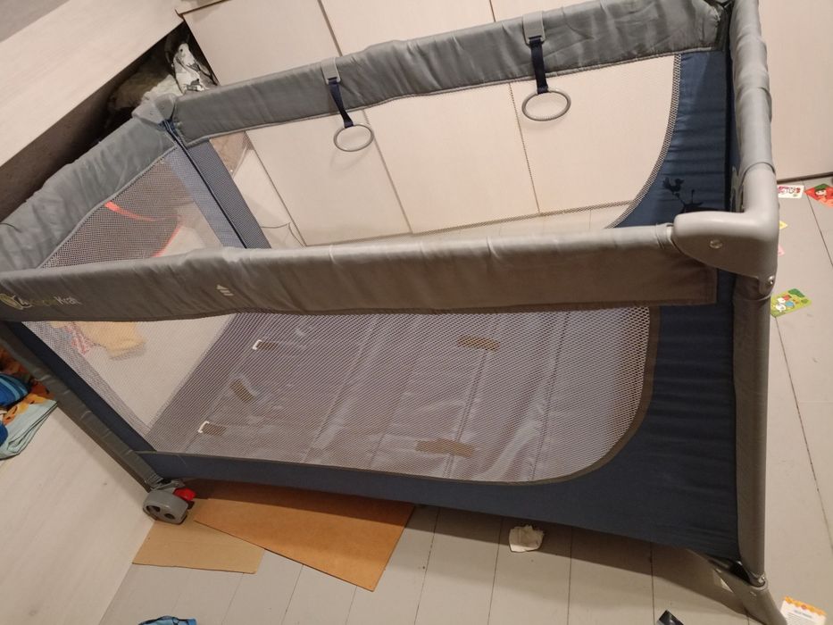 Łóżeczko turystyczne Kinderkraft i Smiki