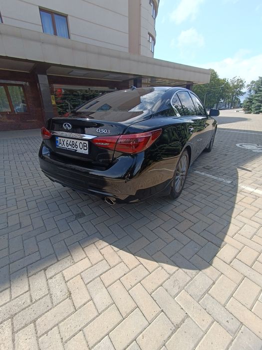 Продам  Infinity Q50