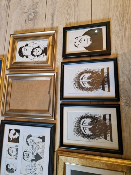 Komplet ramek do zdjęć IKEA Tiger 13 sztuk