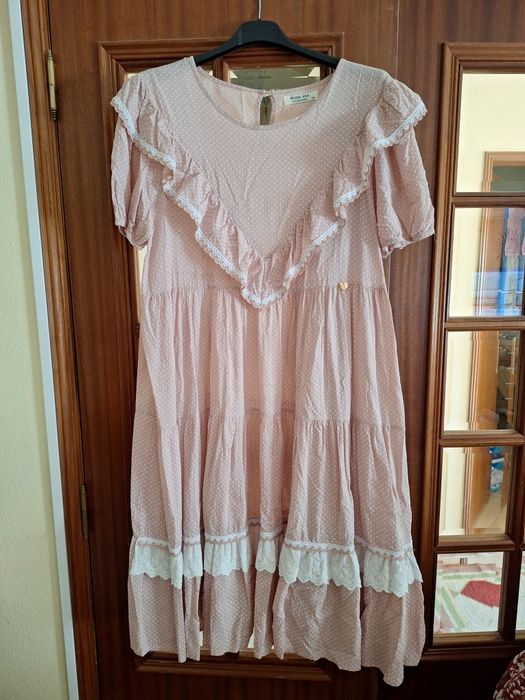 Lote de 8 vestidos novos ainda com etiqueta