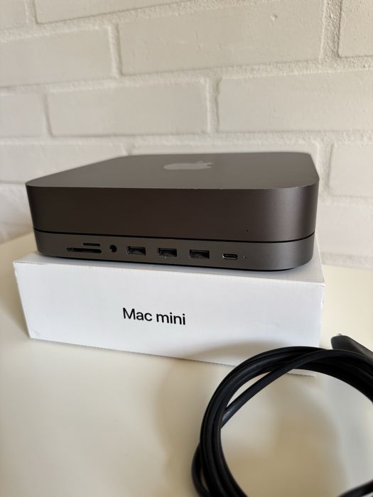 Mac mini 2018 i7/16GB/256GB 元箱・電源ケーブル付き Mac mini 2018 i7/16GB/256GB 元箱・電源ケーブル付き Apple Mac