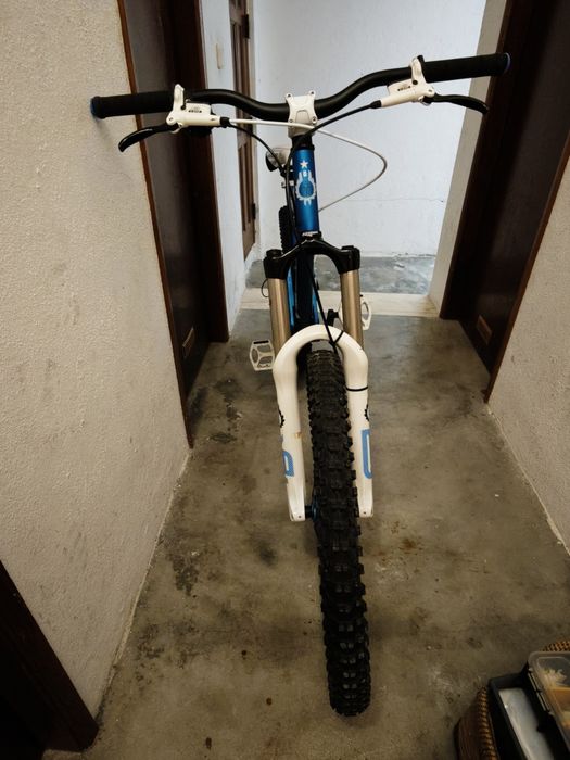 Bicicleta rockrider nova