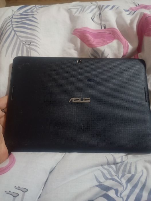 Asus MeMO Pad 10 ME102A планшет

Стан: