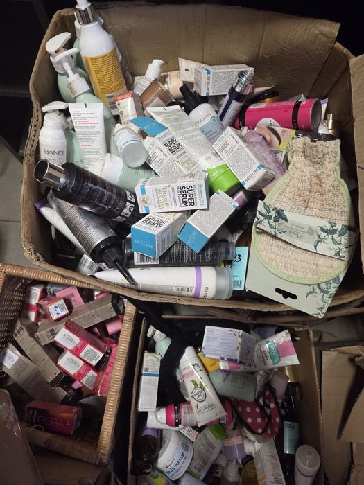 100 kosmetyków outlet