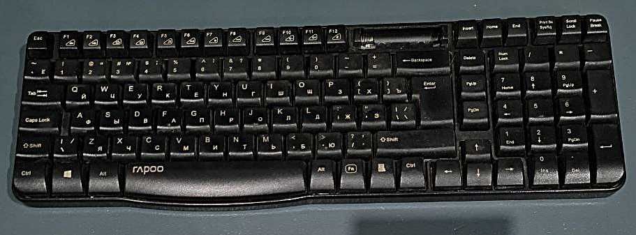 Продам беспроводную клавиатуру Rapoo б/у