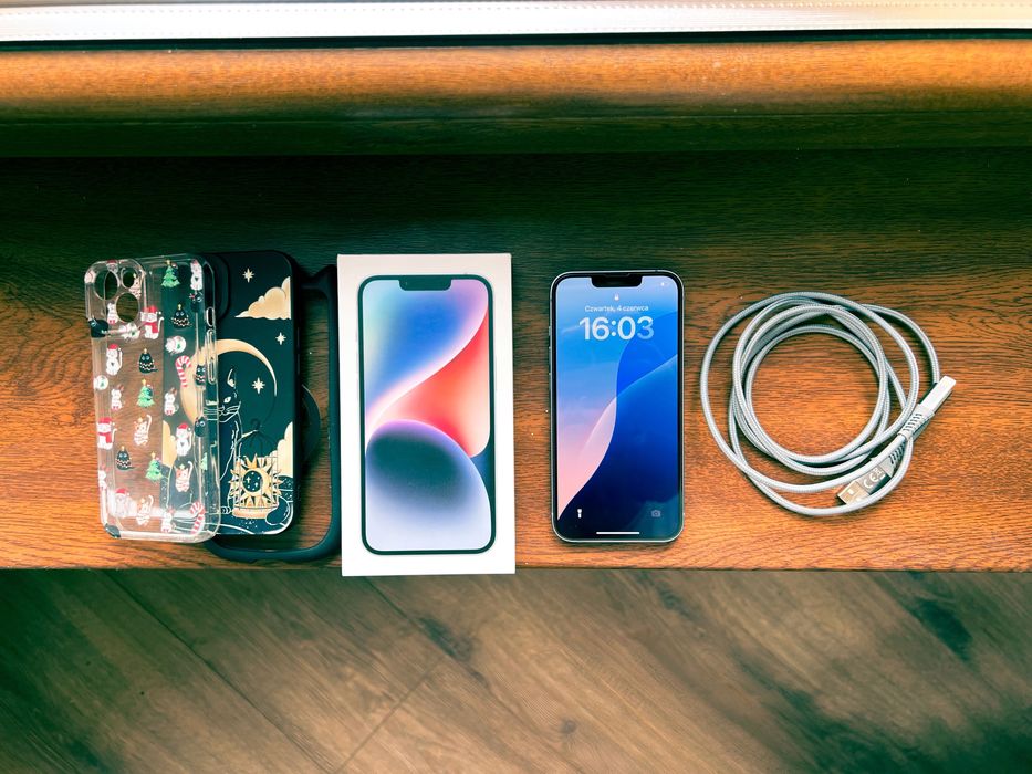iPhone 14 128gb stan idealny