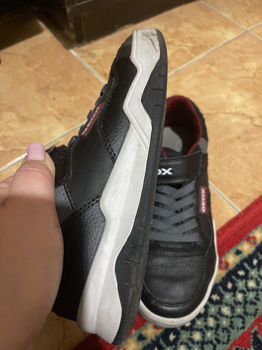 Кросівки , кеди шкіряні 36 розмір