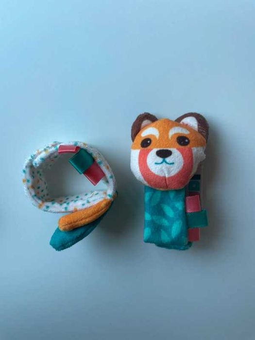 Rocas pés e mãos para bebé