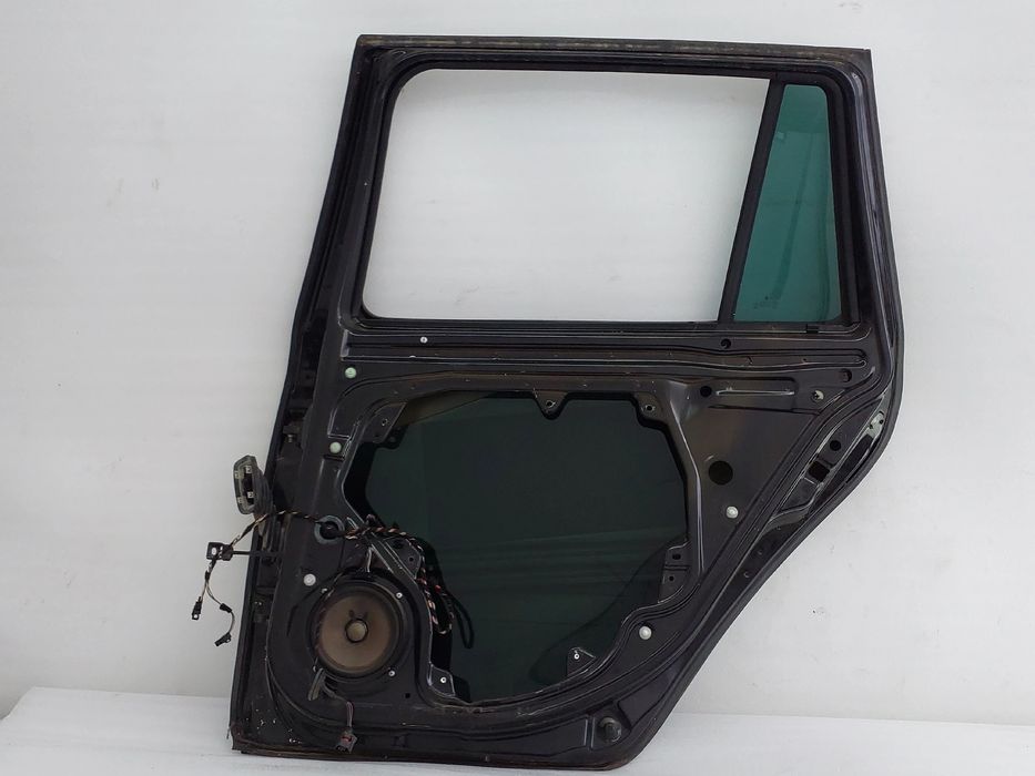 Porta trás direita SKODA Octavia II Break (1Z5)
