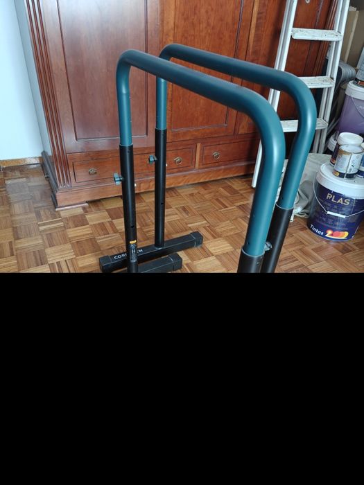 Parallel Bars474117475612774401