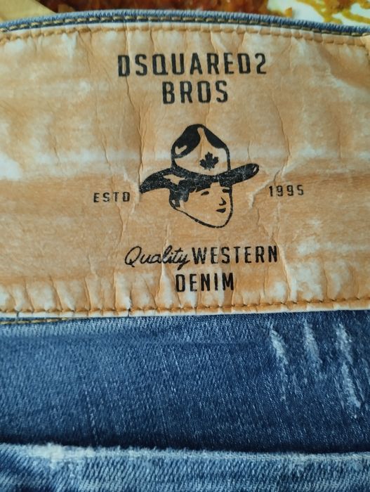 Джинси  оригінал  DSQUARED2 Slim Jean, Made in Italy, ,р. 46