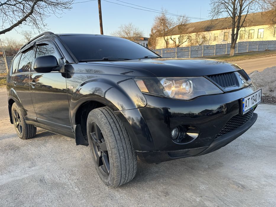 Міцубіші оутлендер 2.4 автомат 4/4