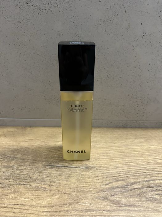 Olejek Chanel do mycia twarzy i demakijażu