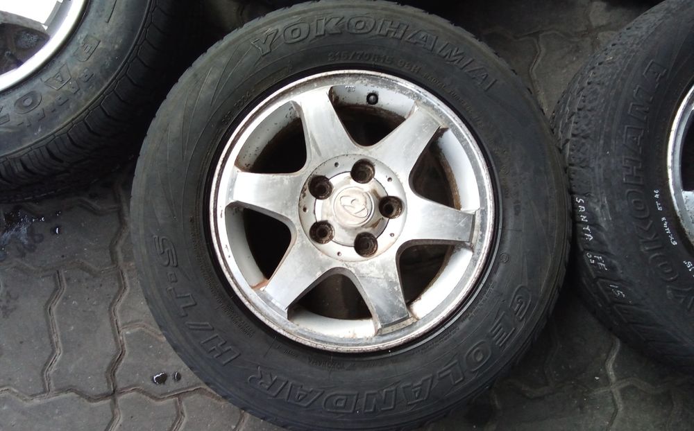 Jantes Hyundai Santa Fé R15 Com Pneus 215/70 Furação 5X114.3