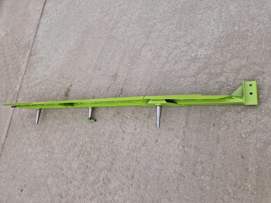 647518 Ściana kosza sitoewgo kombajnu Claas prawa