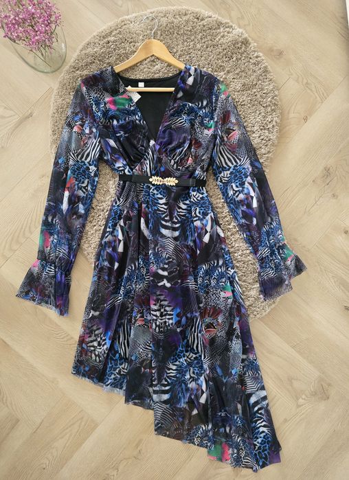 Sukienka asymetryczna z Siatki