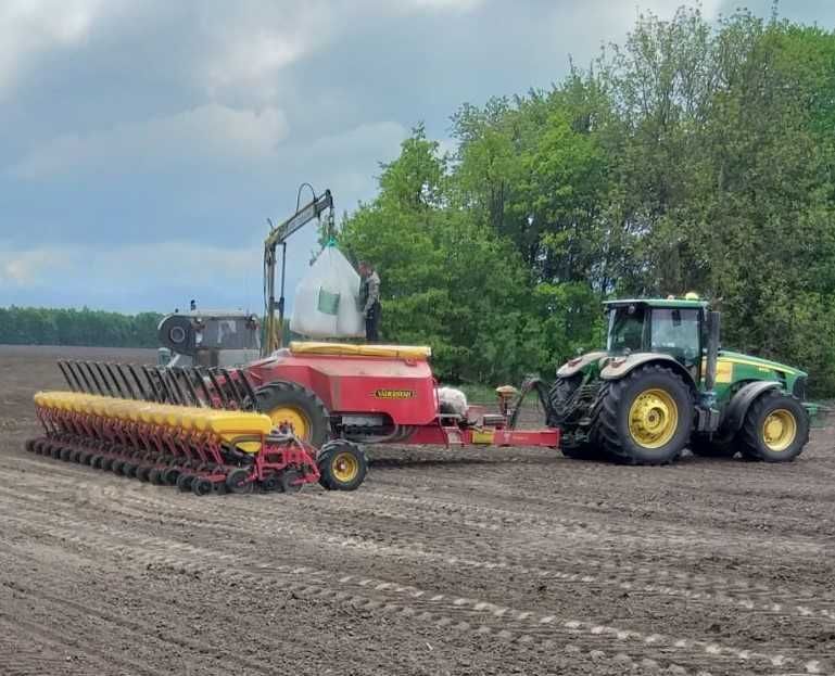Послуги посіву Vaderstad Tempo 16 рядків (Вадерштад)