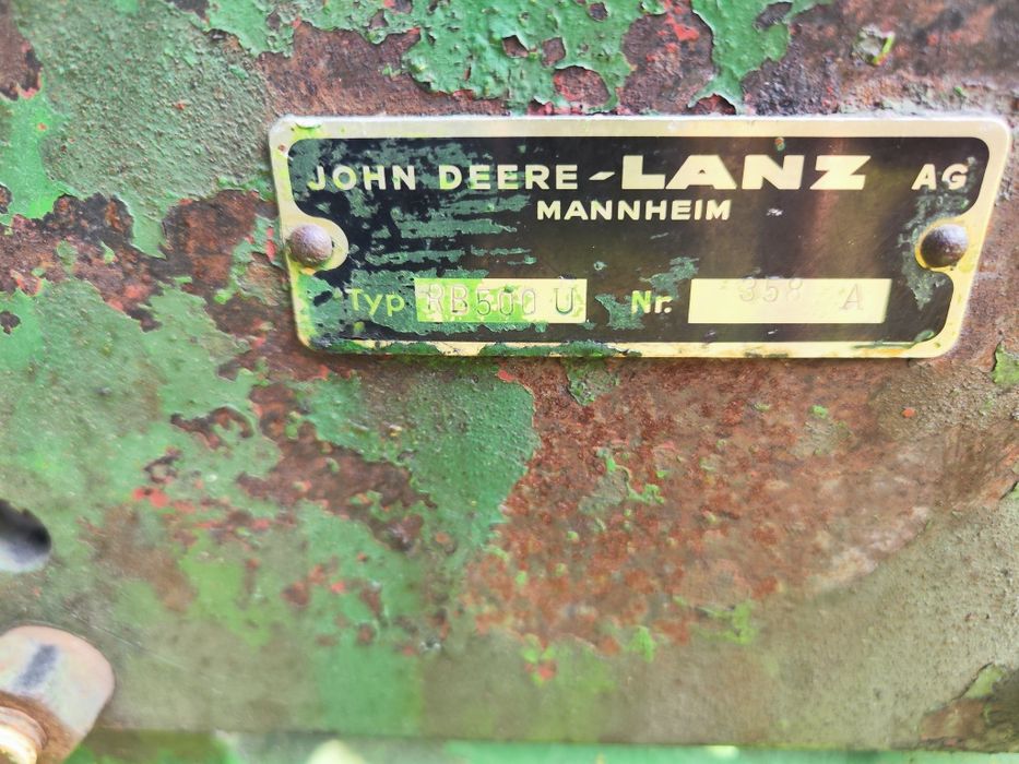 Плуг John Deere двохкорпусний
