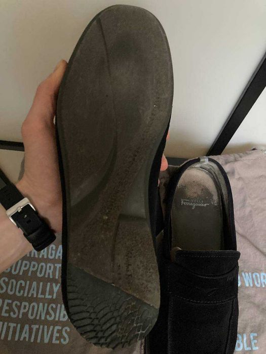 Лофери Ferragamo