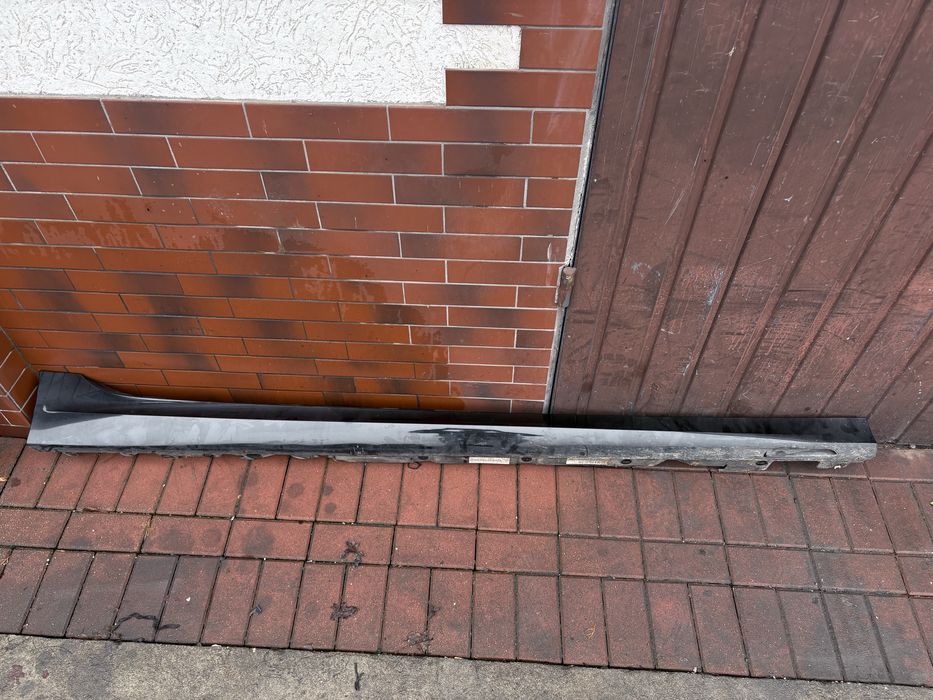 Nakładka progu prawa bmw g20 475 kolor