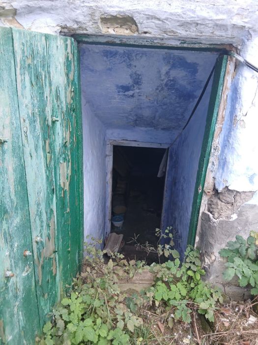 Продам газифікований будинок з приватизованою земельною  ділянкою