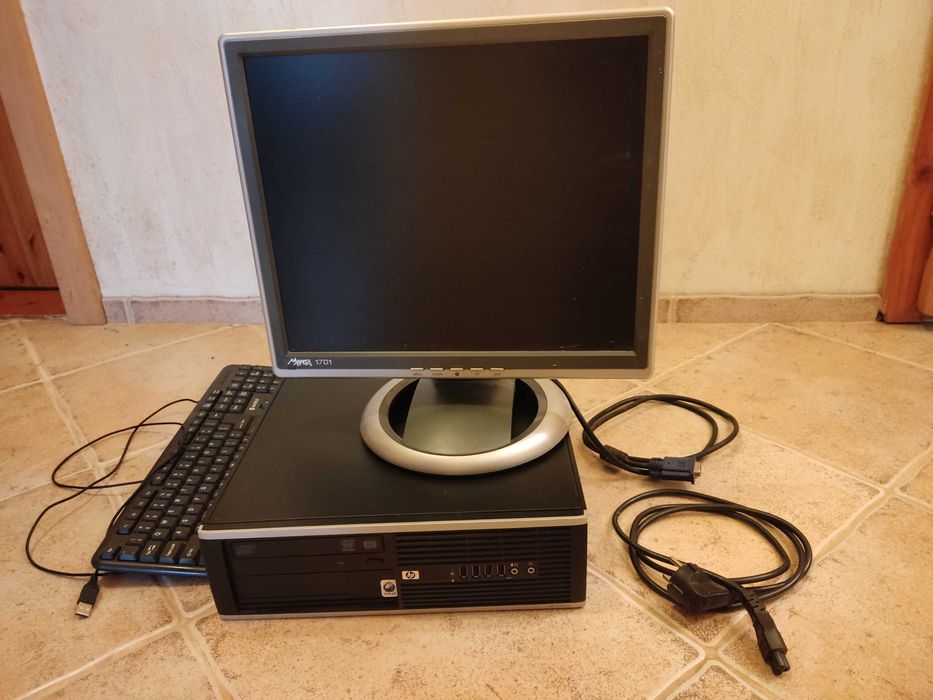 Komputer stacjonarny HP 6000 PRO SFF E7500 4GB z monitorem