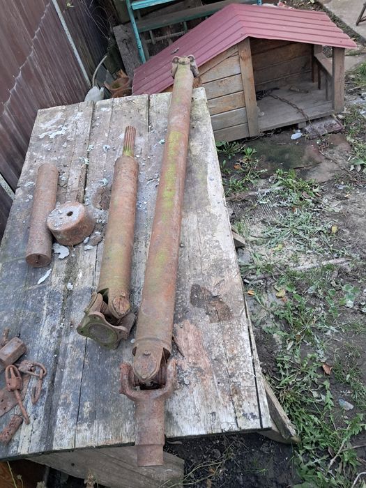 Карданні вали до мана