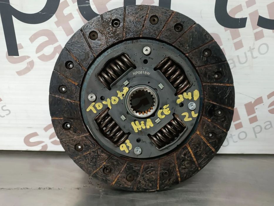 EMBRAIAGEM (DISCO + PRENSA) TOYOTA HIACE / HILUX 2.4D 92-98