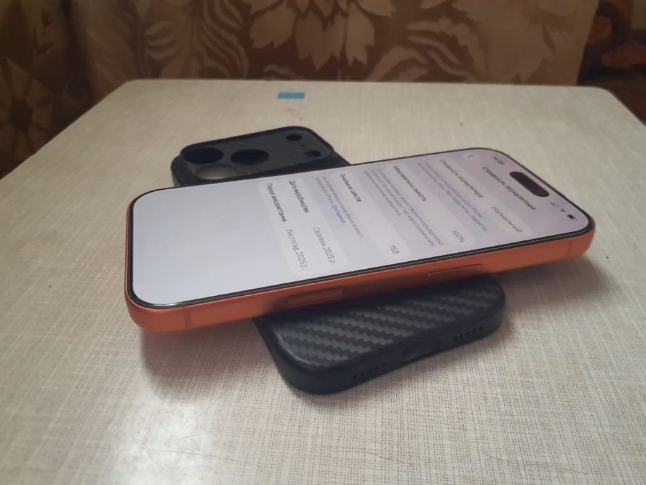 Iphone 17 pro orang 256 gb.