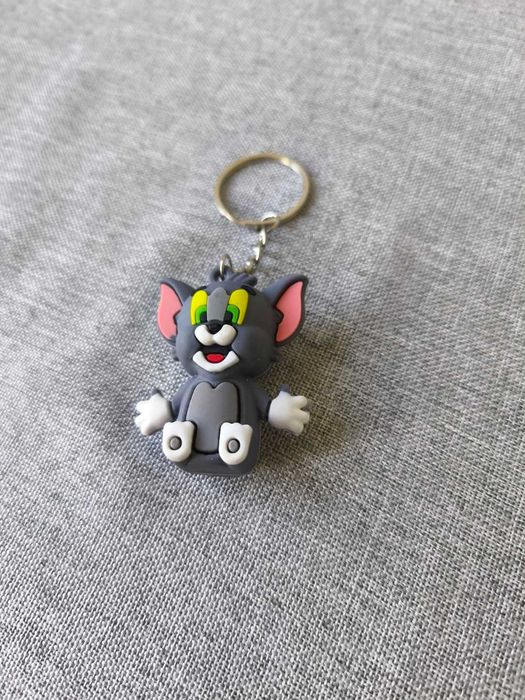 Szary kotek nowy brelok zawieszka do kluczy z bajki Tom i Jerry