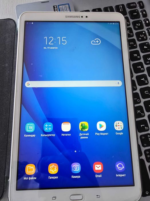 Продам Планшет Samsung A6