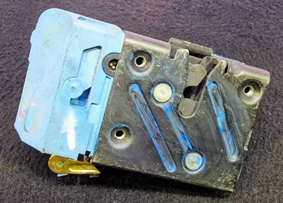Fechadura / Fecho Porta Frente Esquerdo VOLVO S60 I (384) ano 2003